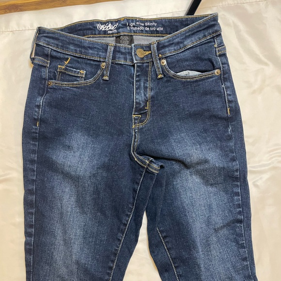 Mossimo denim size 2 short high rise skinny jeans - Picture 2 of 5
